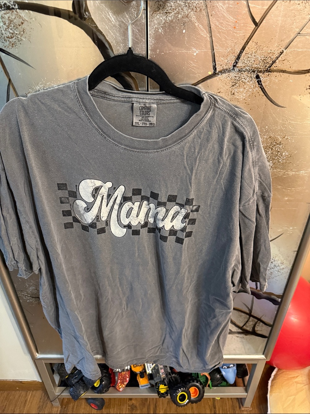 Comfort Colors Mama Graphic Short Sleeve Tee - Gray